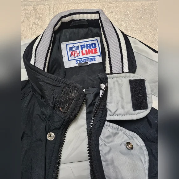 Vintage 1990's (L) Oakland Raiders Pro Line Starter Zip-Up Jacket & Backpack